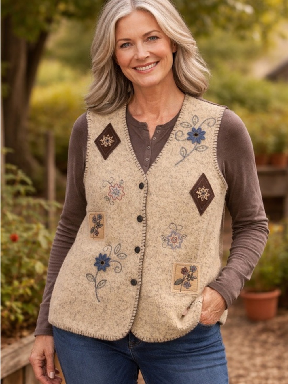 Alfred Dunner Floral Embroidered Vest Small Boho Cottagecore